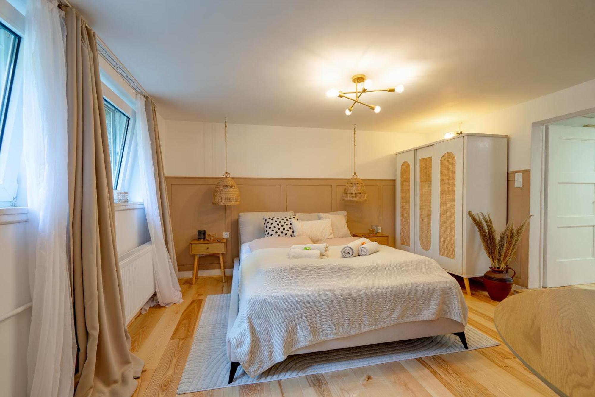 Am Bergpark Apartment